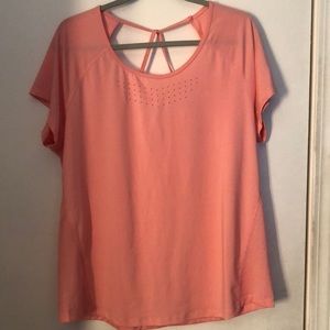 RBX work out top in good condition. Inside tag is removed.